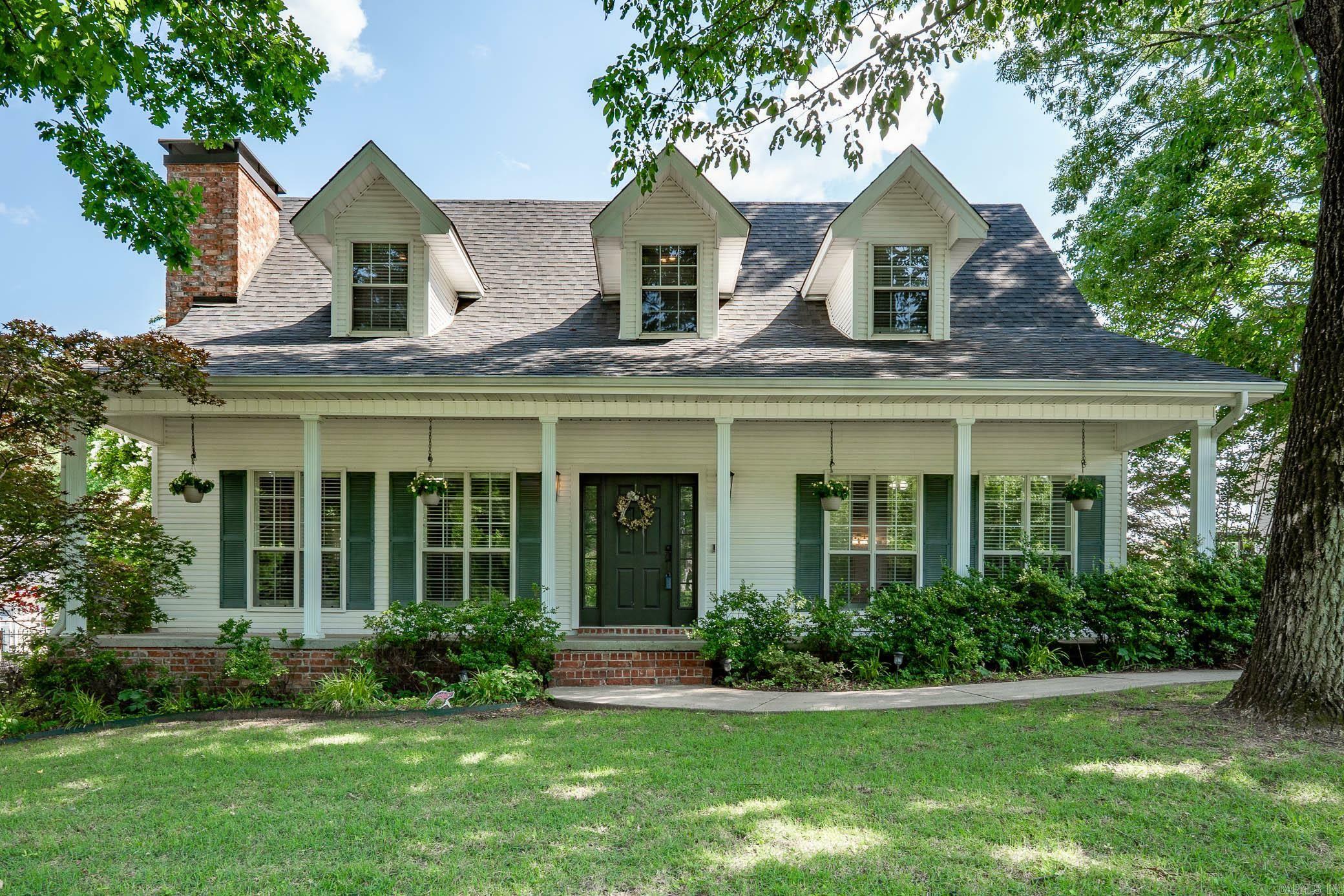 Property Photo: 2211 E Longhills Road AR 72019