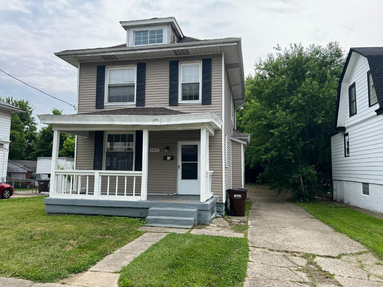 6832 Savannah Avenue  North College Hill OH 45239 photo