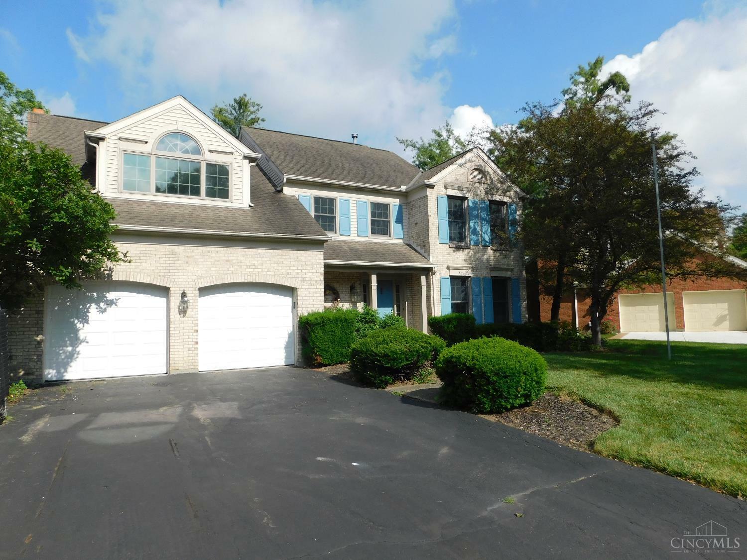 Property Photo: 137 Churchill Court OH 45140