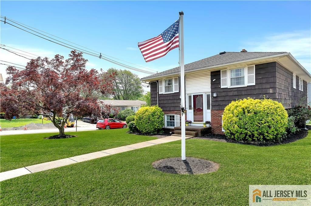 323 Green Street  Woodbridge Proper NJ 07095 photo