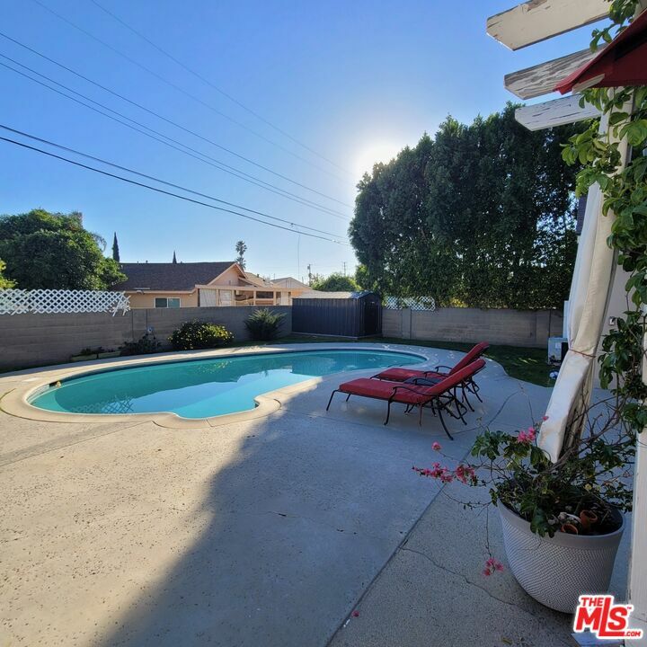 Property Photo:  19030 Community St  CA 91324 