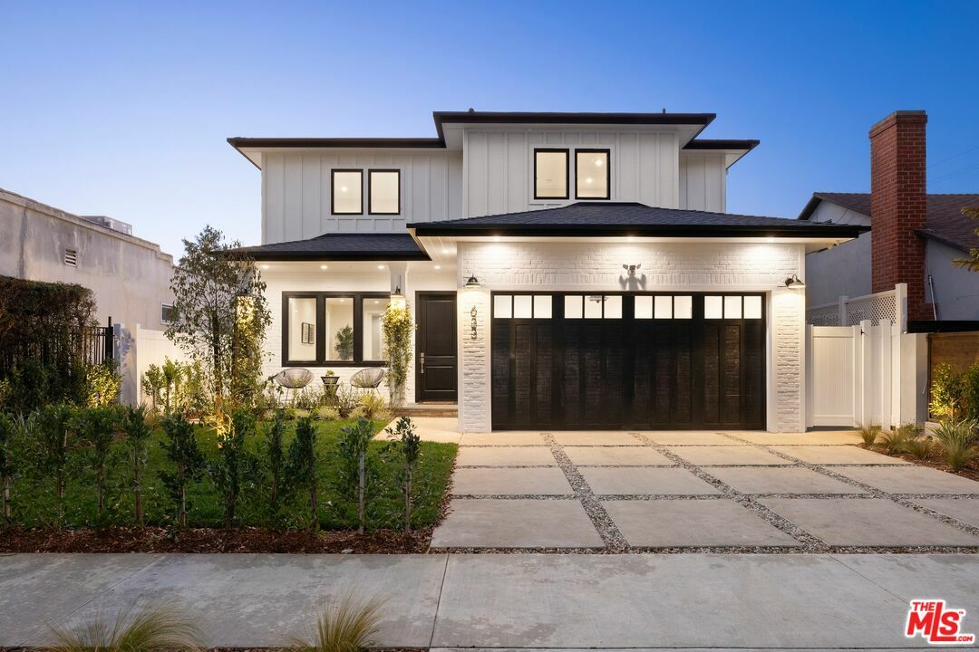633 N Formosa Ave  Los Angeles CA 90036 photo
