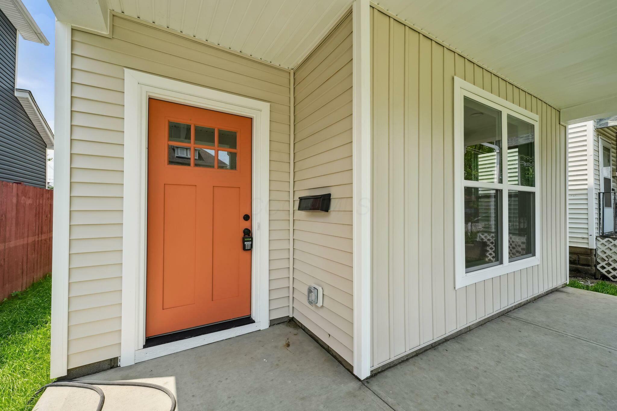 Property Photo: 55 Brehl Avenue OH 43222