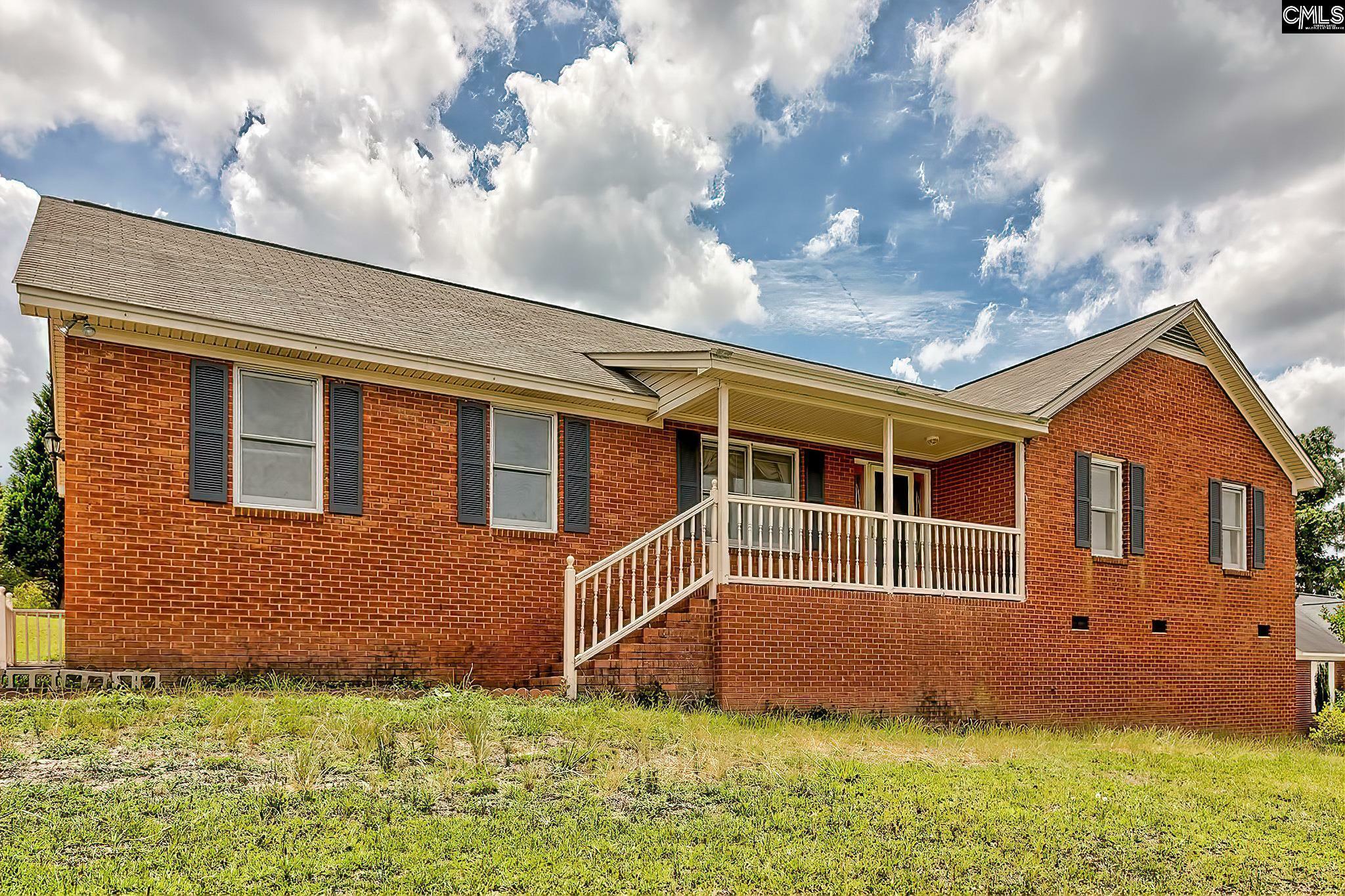 Property Photo: 226 Cornerstone Ln SC 29073