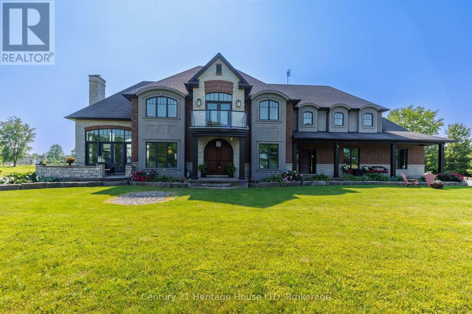 Property Photo: 12679 Niagara Parkway ON L2E 6S6