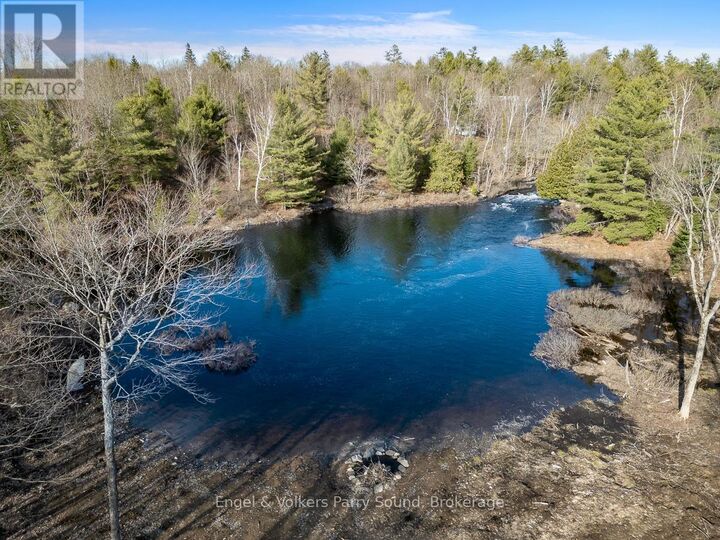 Property Photo:  699 Bunny Trail  ON P2A 2W8 