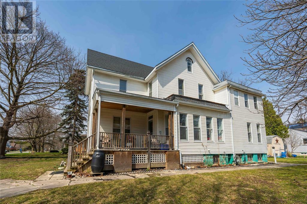 Property Photo: 4026 Petrolia Line ON N0N 1R0