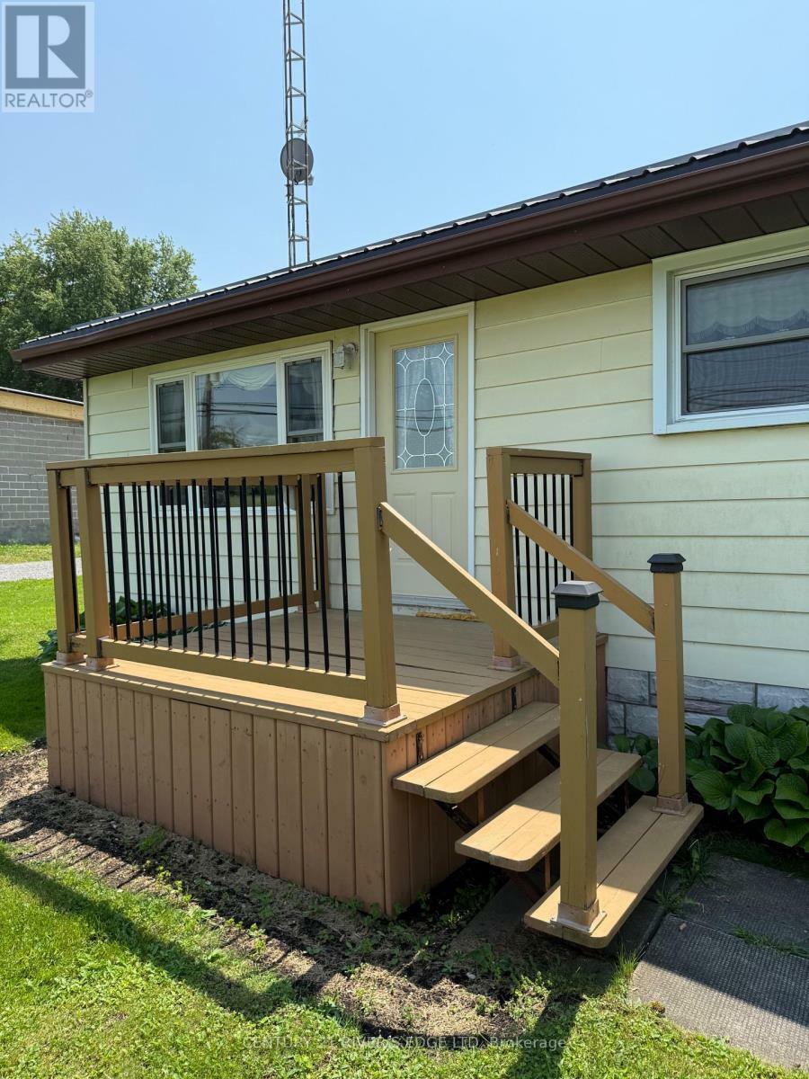 Property Photo: 4022 County 29 Road ON K7G 2V6