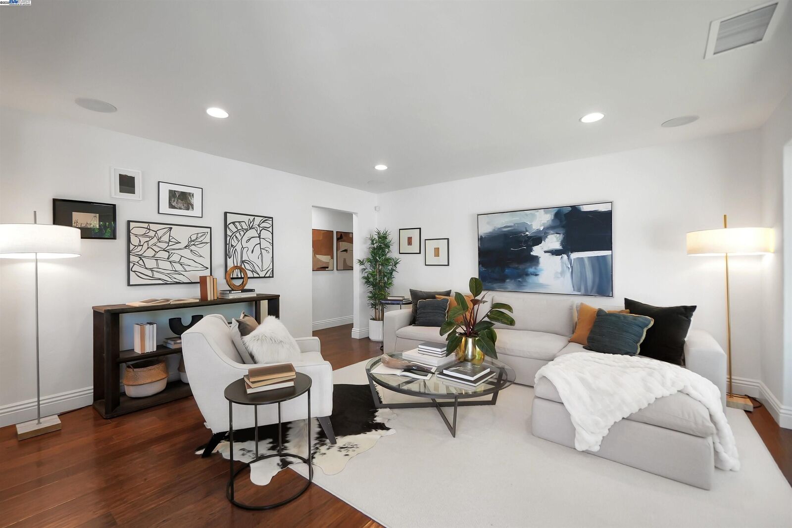 Property Photo:  21237 Orange Ave  CA 94546 