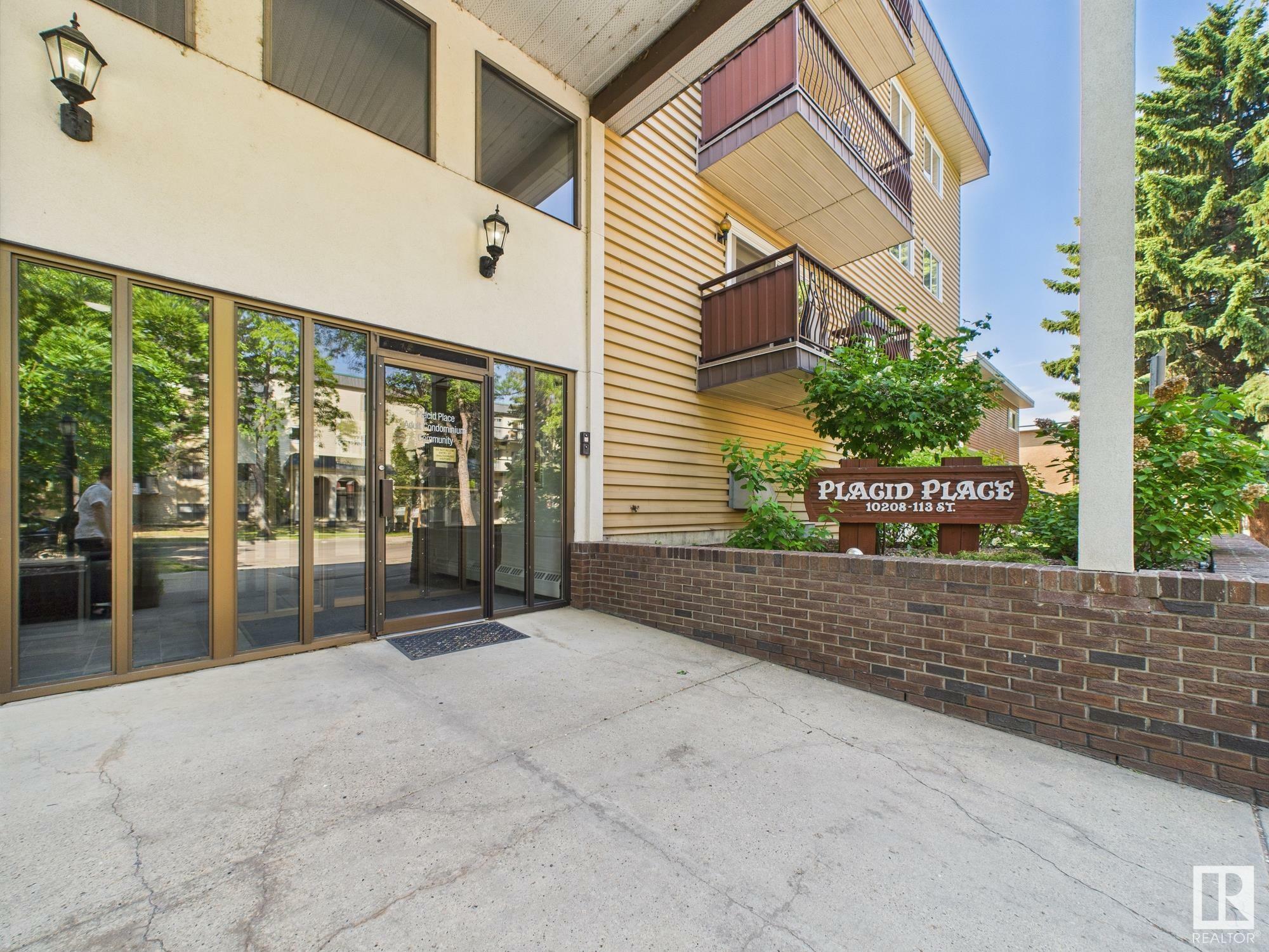 Photo de la propriété:  10208 113 Street NW 23  AB T5K 1P4 