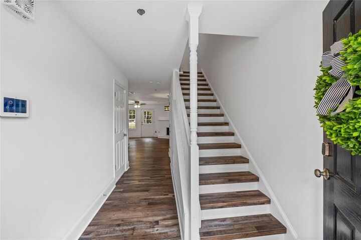 Property Photo: 215 Morris Lane GA 30188