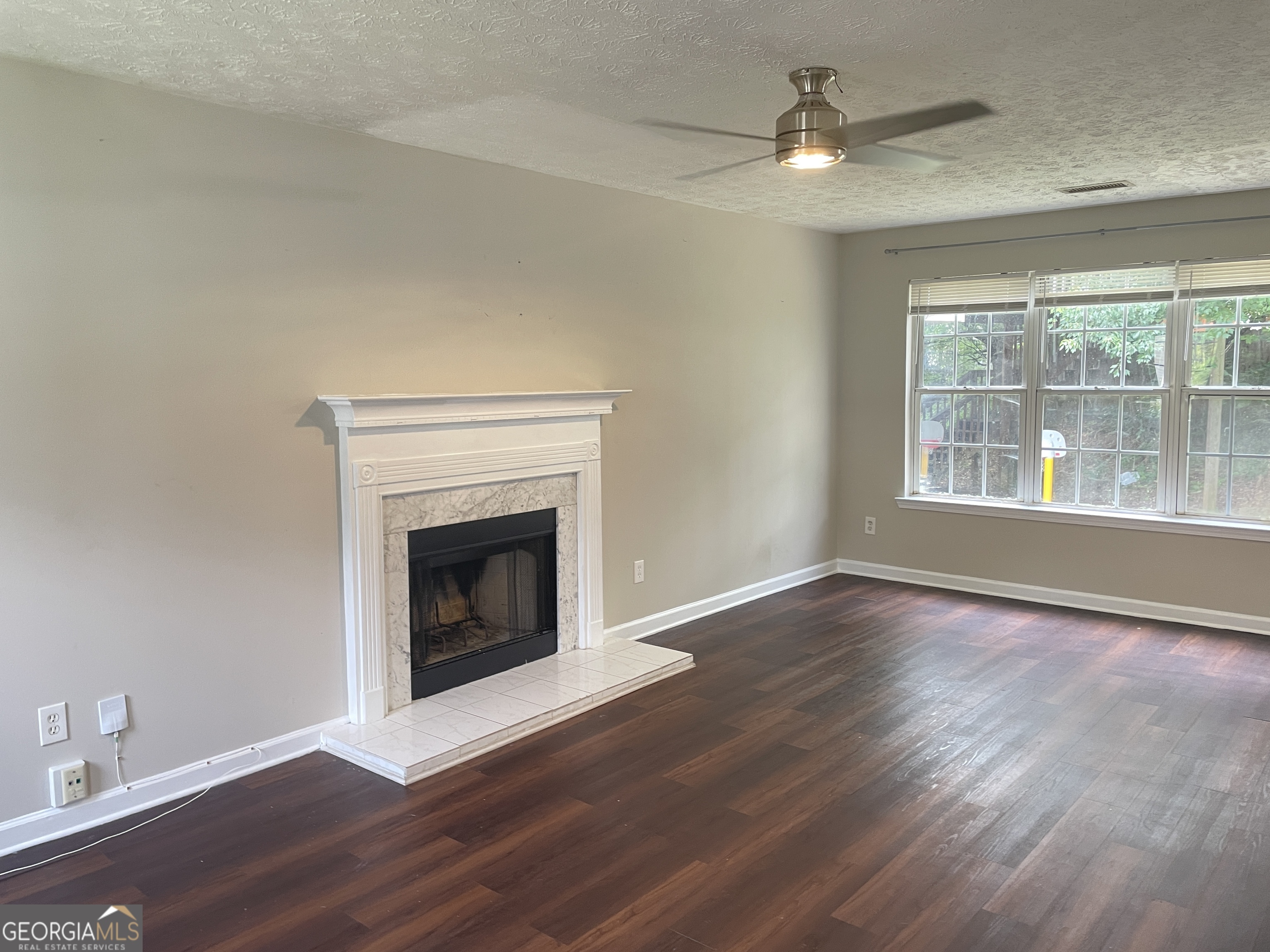 Property Photo: 5465 Twin Lakes Drive GA 30349