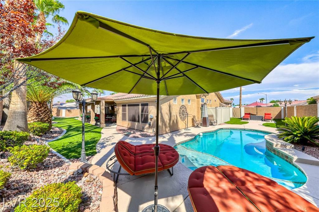 Property Photo: 7311 Chaparral Cove Lane NV 89131