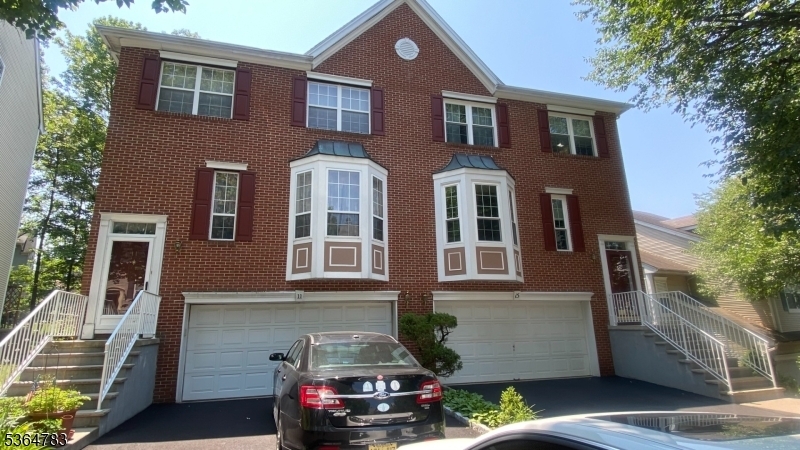 Property Photo: 11 Bobolink Ct NJ 07470