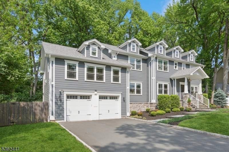 Property Photo: 2335 Longfellow Ave NJ 07076