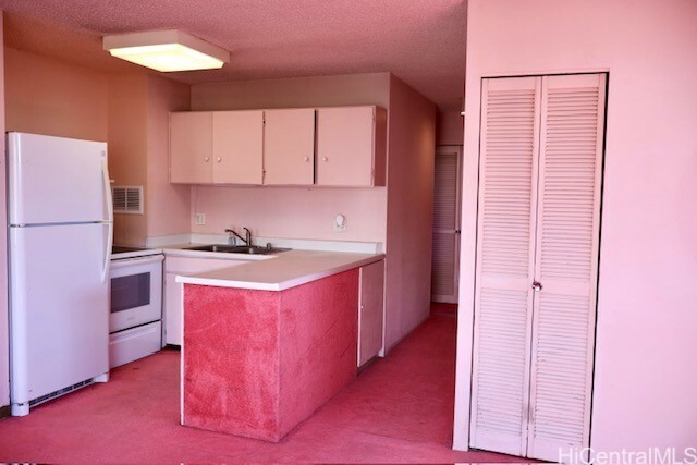 Property Photo: 2115 Ala Wai Boulevard 4 HI 96815