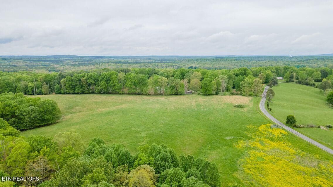 Property Photo:  1711 Bradley Wyatt Rd  TN 37367 