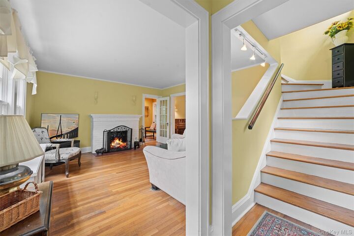 Property Photo:  10 Wiltshire Street  NY 10708 
