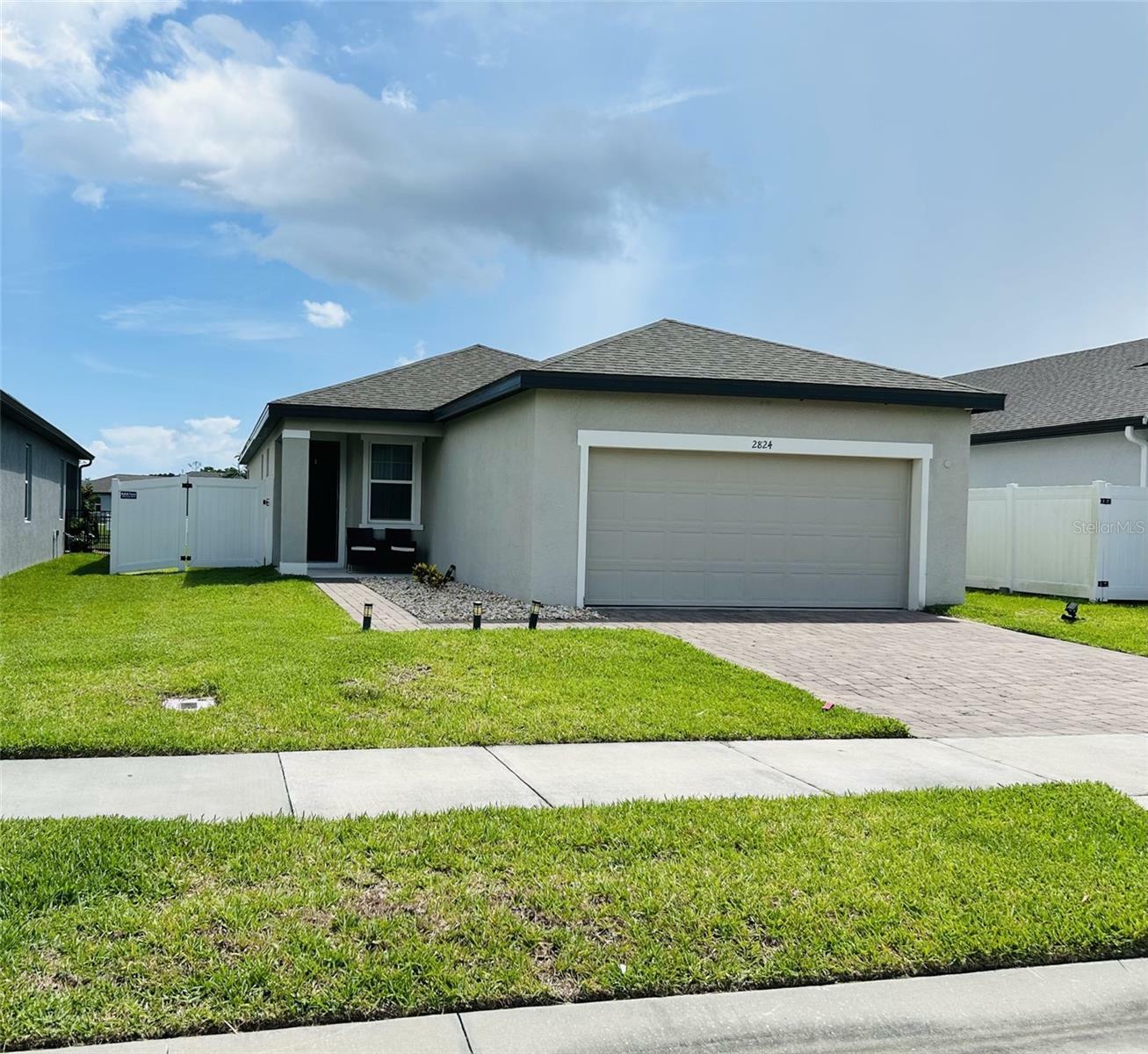Property Photo:  2824 Neverland Drive  FL 32168 