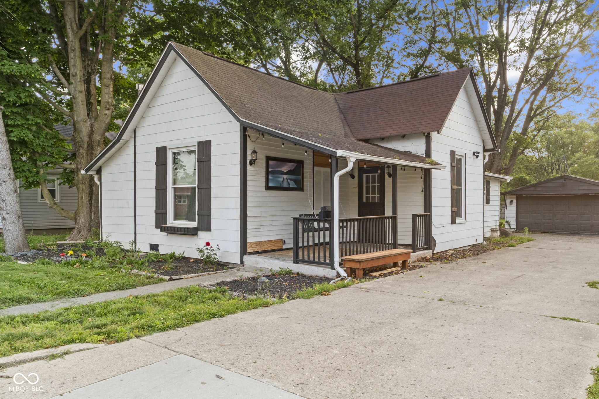330 S Green Street  Brownsburg IN 46112 photo