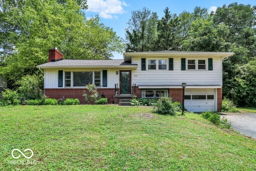 Property Photo: 3630 E Morningside Drive IN 47408