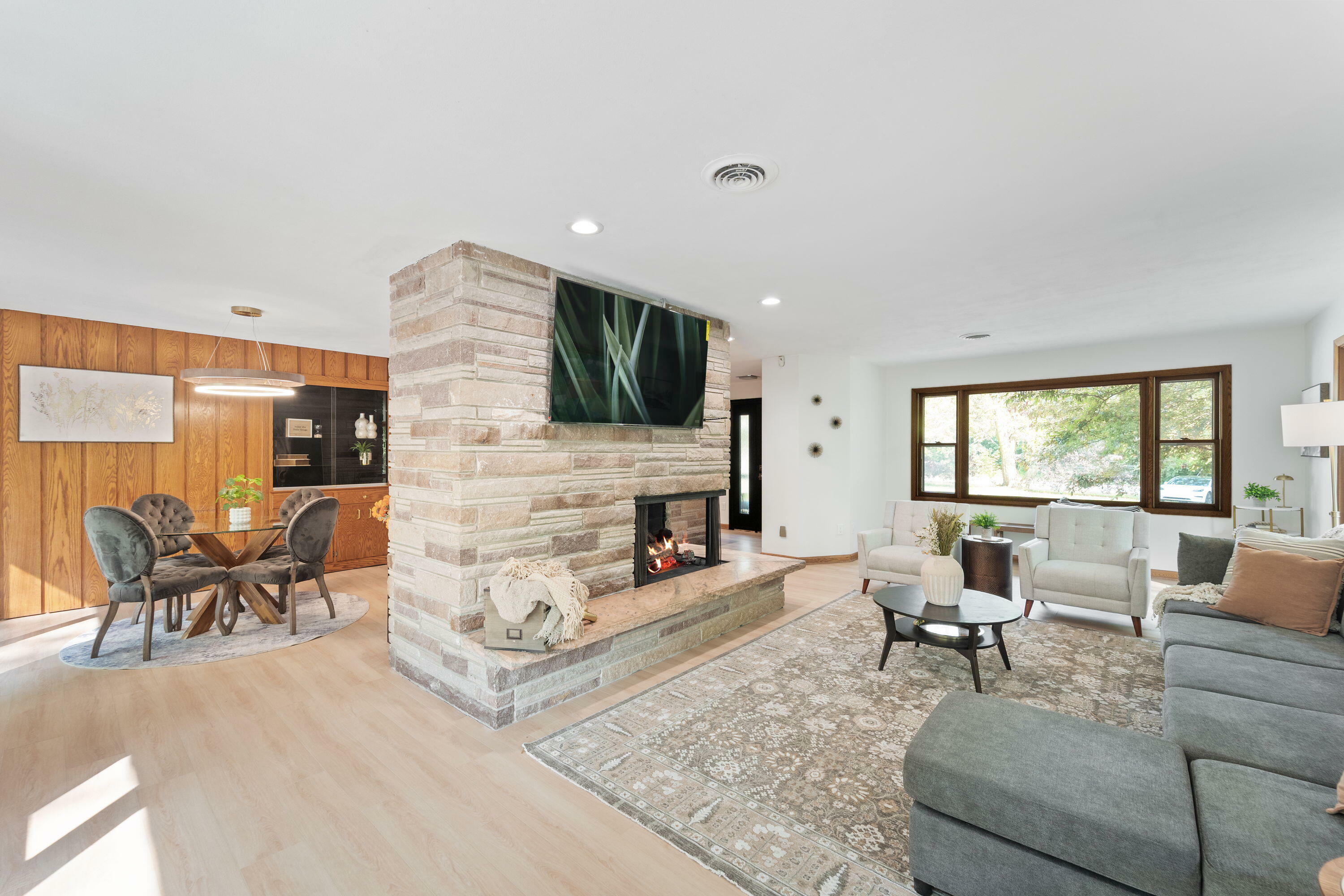 Property Photo: 4326 Taylor Ave WI 53405