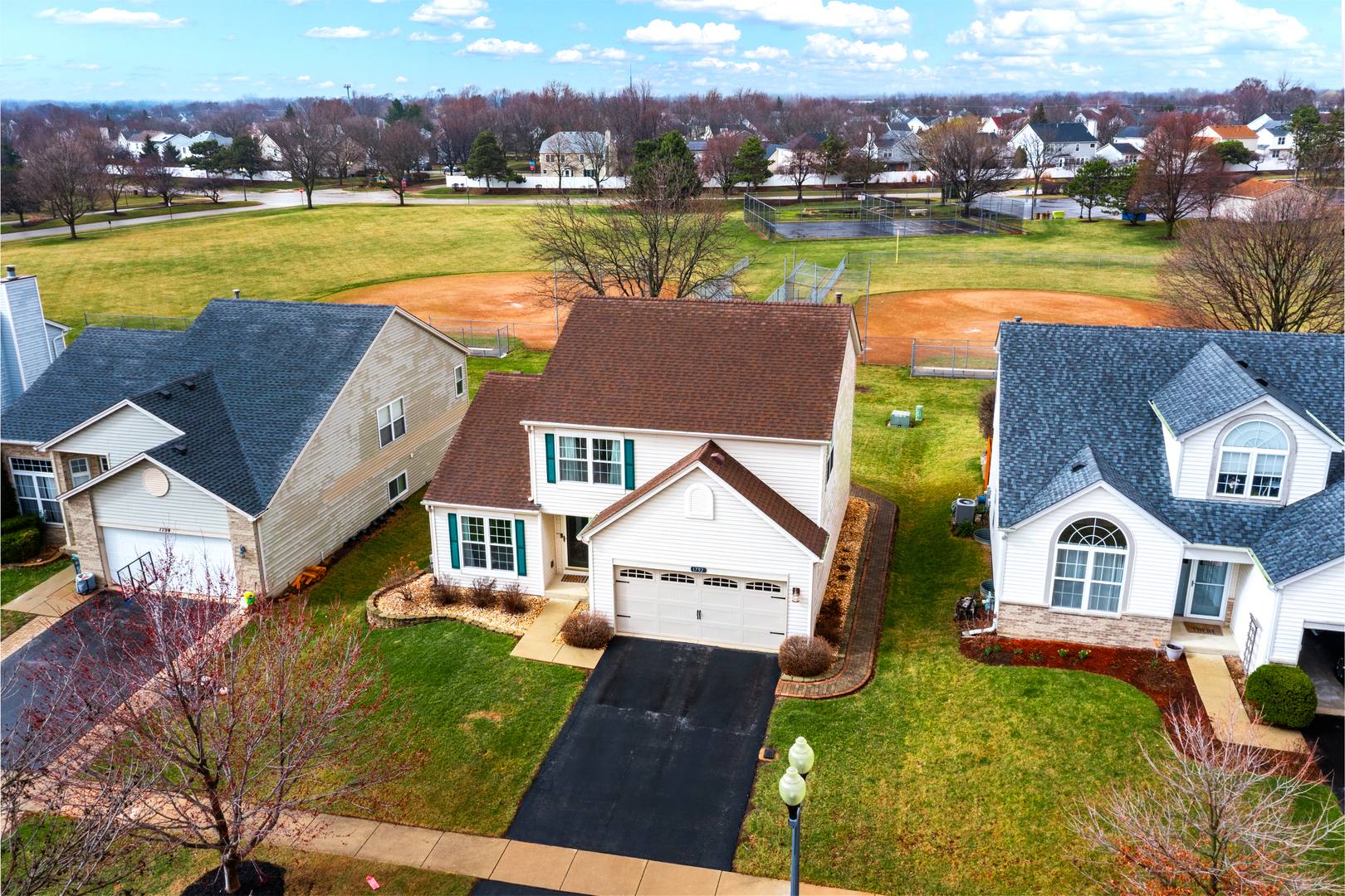Property Photo: 1792 Autumn Woods Lane IL 60446