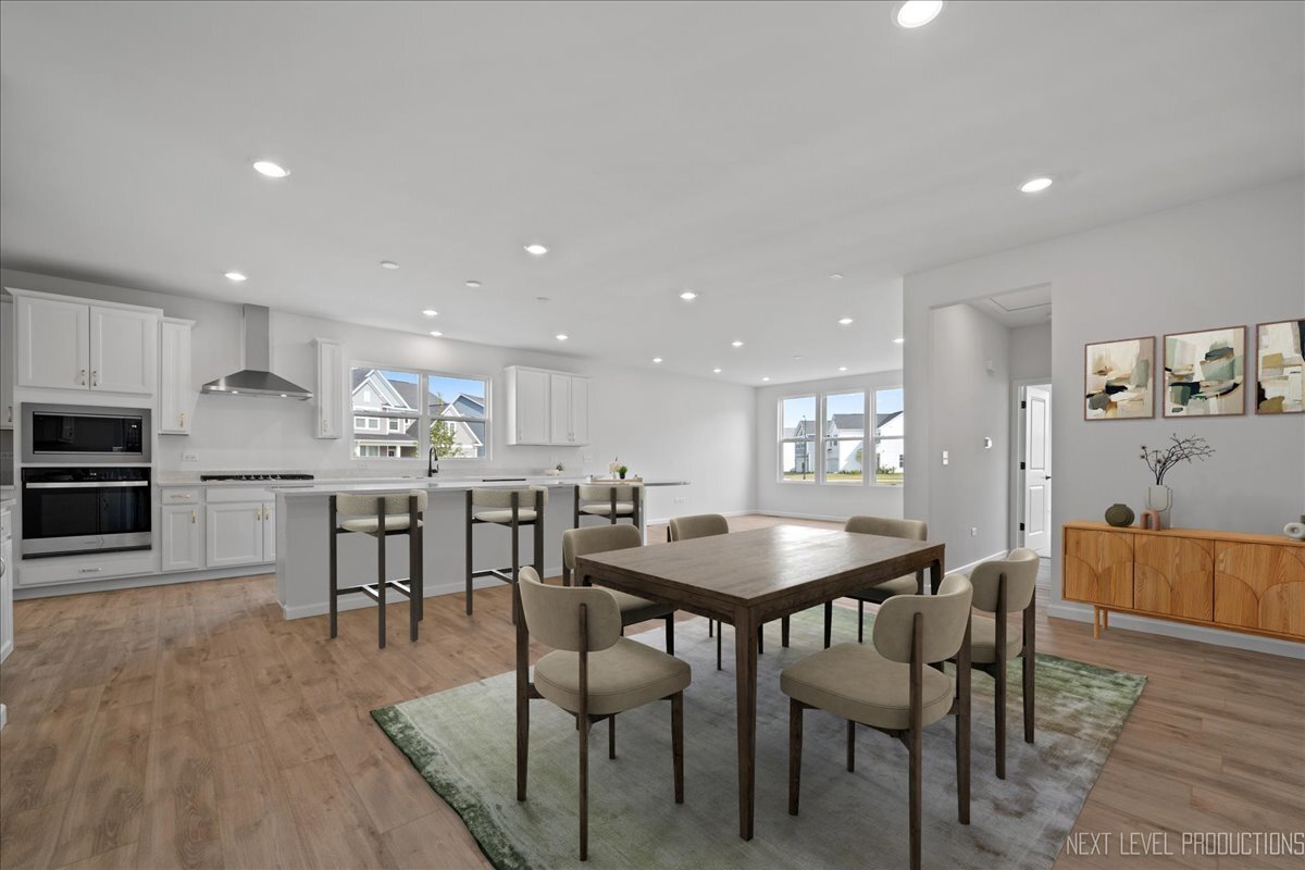 Property Photo:  2308 Lawlor Lane  IL 60564 