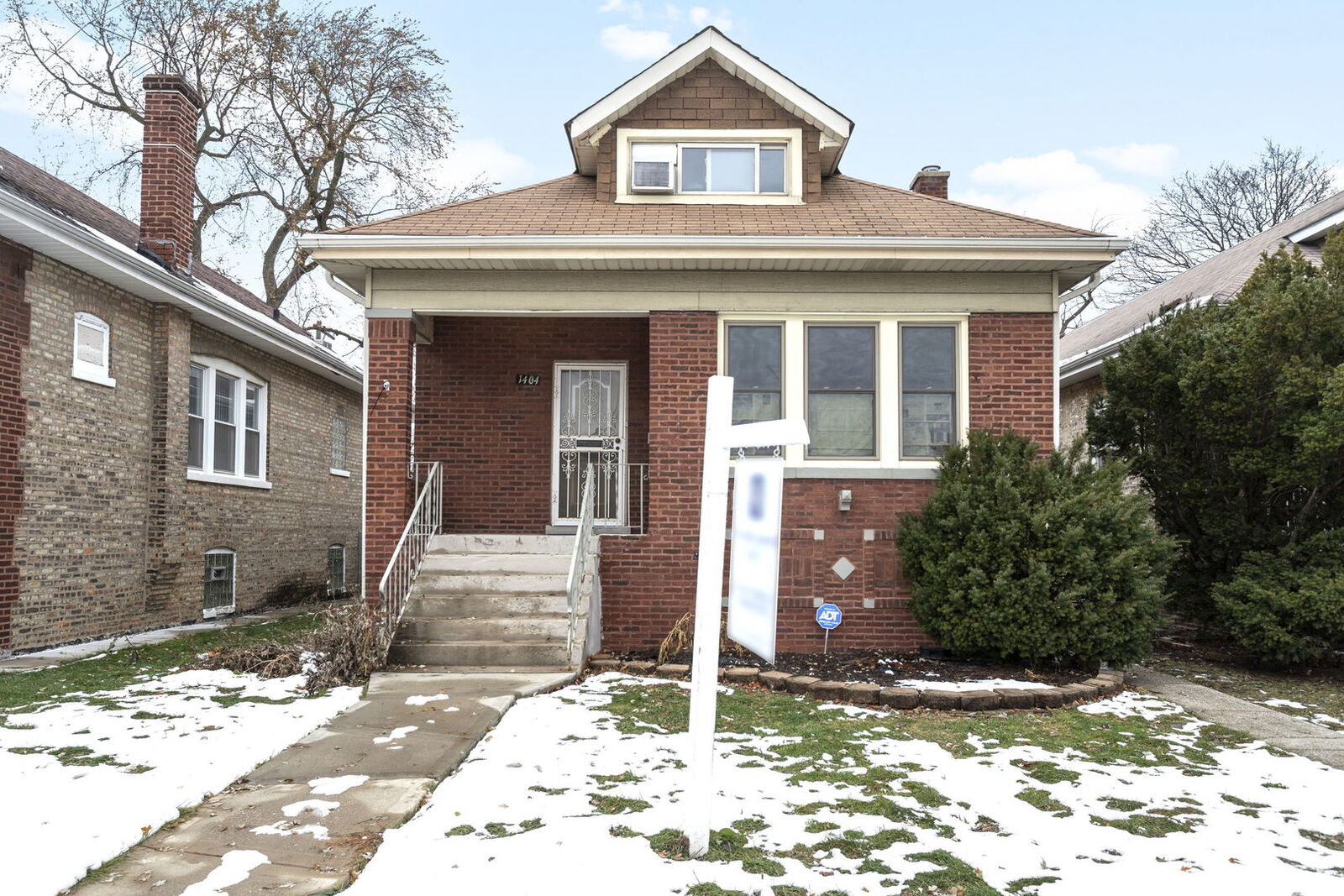 Property Photo:  1404 W 97th Street  IL 60643 