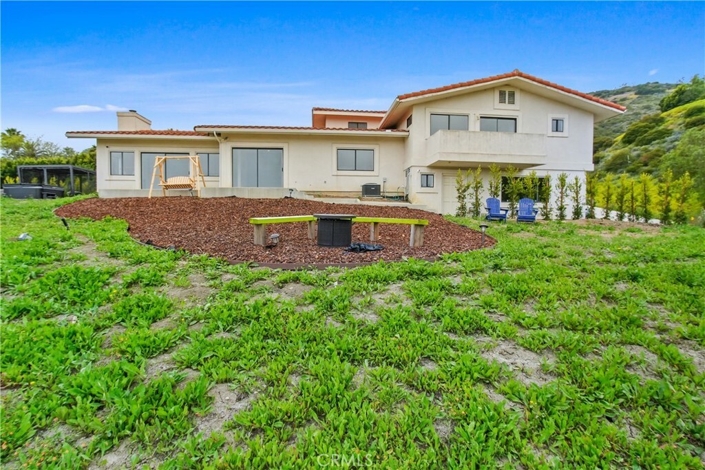 Property Photo: 6405 Sycamore Meadows Drive CA 90265
