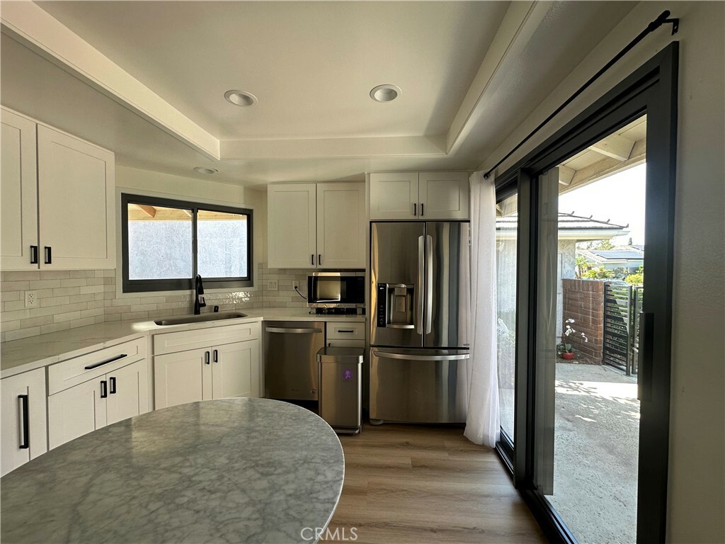Property Photo: 6 Blackswan CA 92604