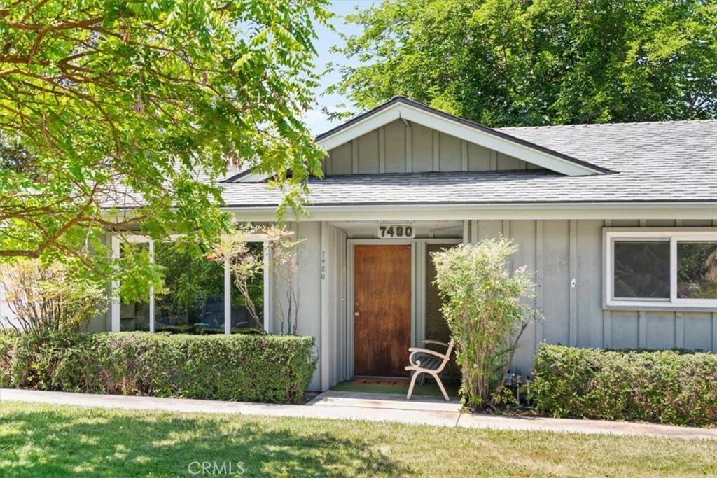 Property Photo:  7480 Cortina Avenue  CA 93422 