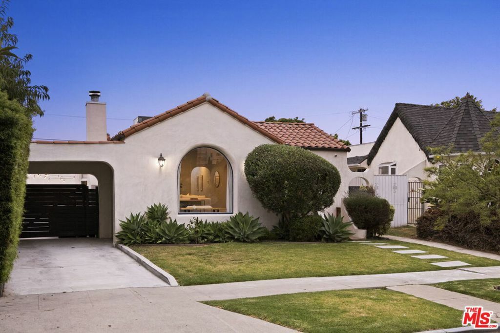 Property Photo: 2907 Potomac Avenue CA 90016