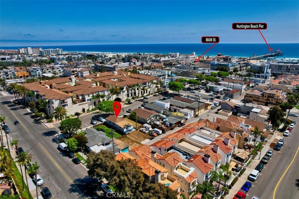 Property Photo: 321 5th Street CA 92648