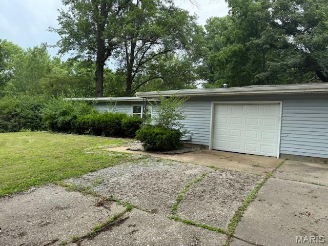 Property Photo: 207 Hunter Street IL 62254