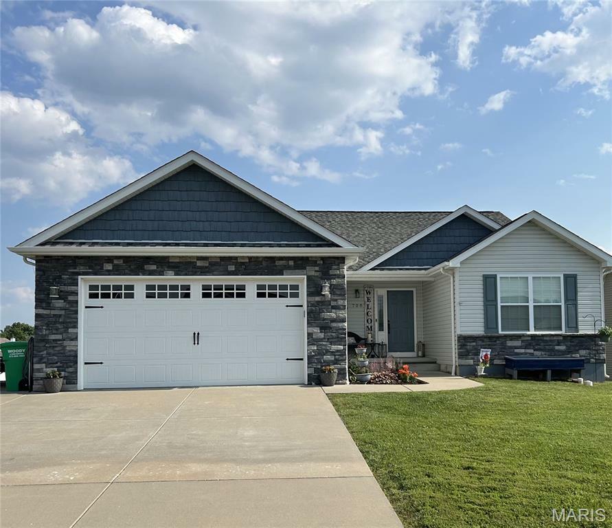 Property Photo: 708 Eastwood Court MO 63640