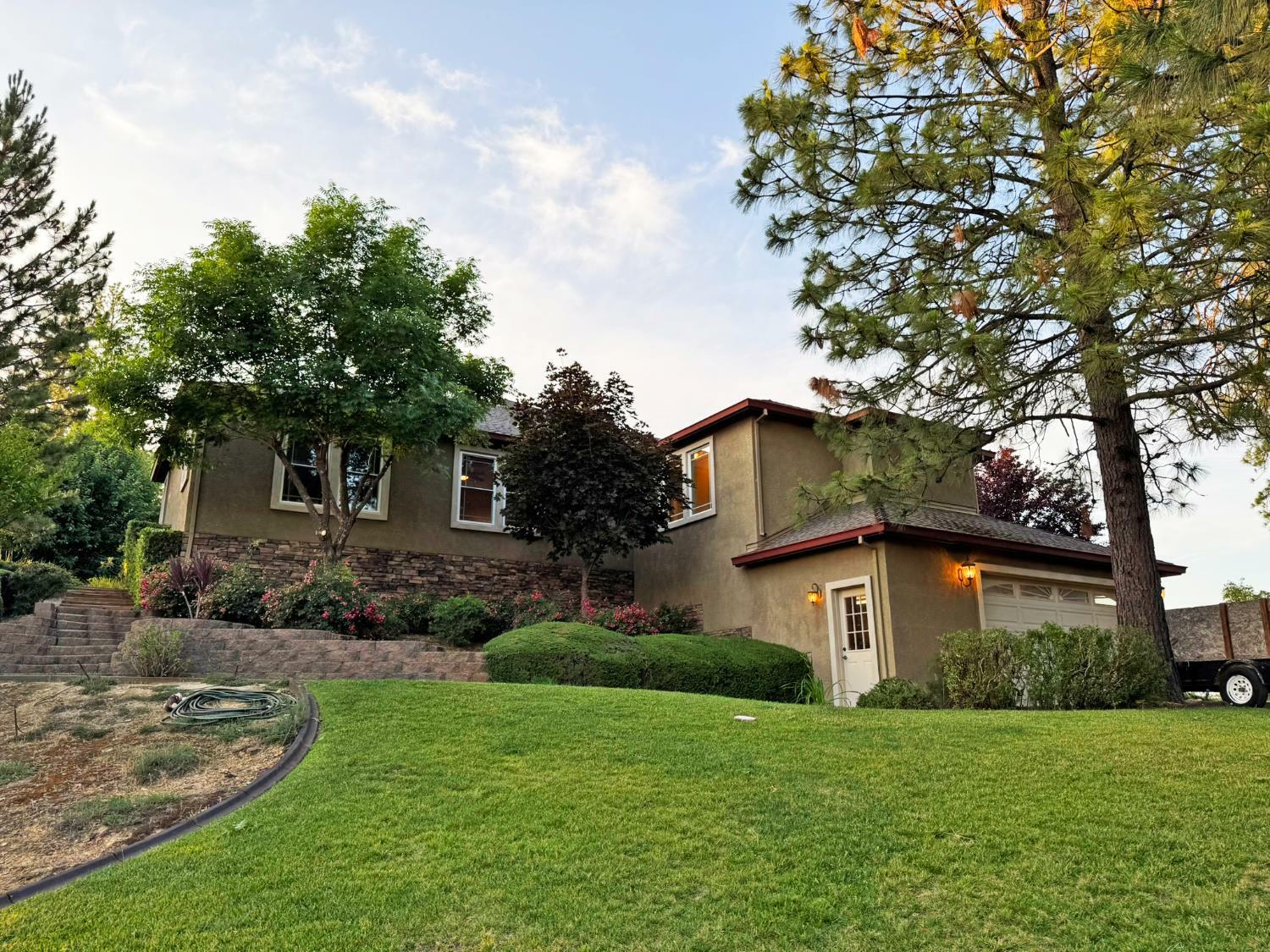 Property Photo: 2125 Bear Rock Road CA 95667
