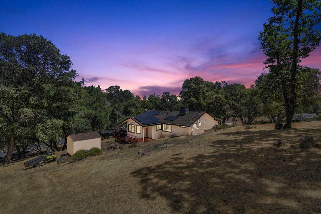 Property Photo:  2042 Bogus Point Court  CA 95614 