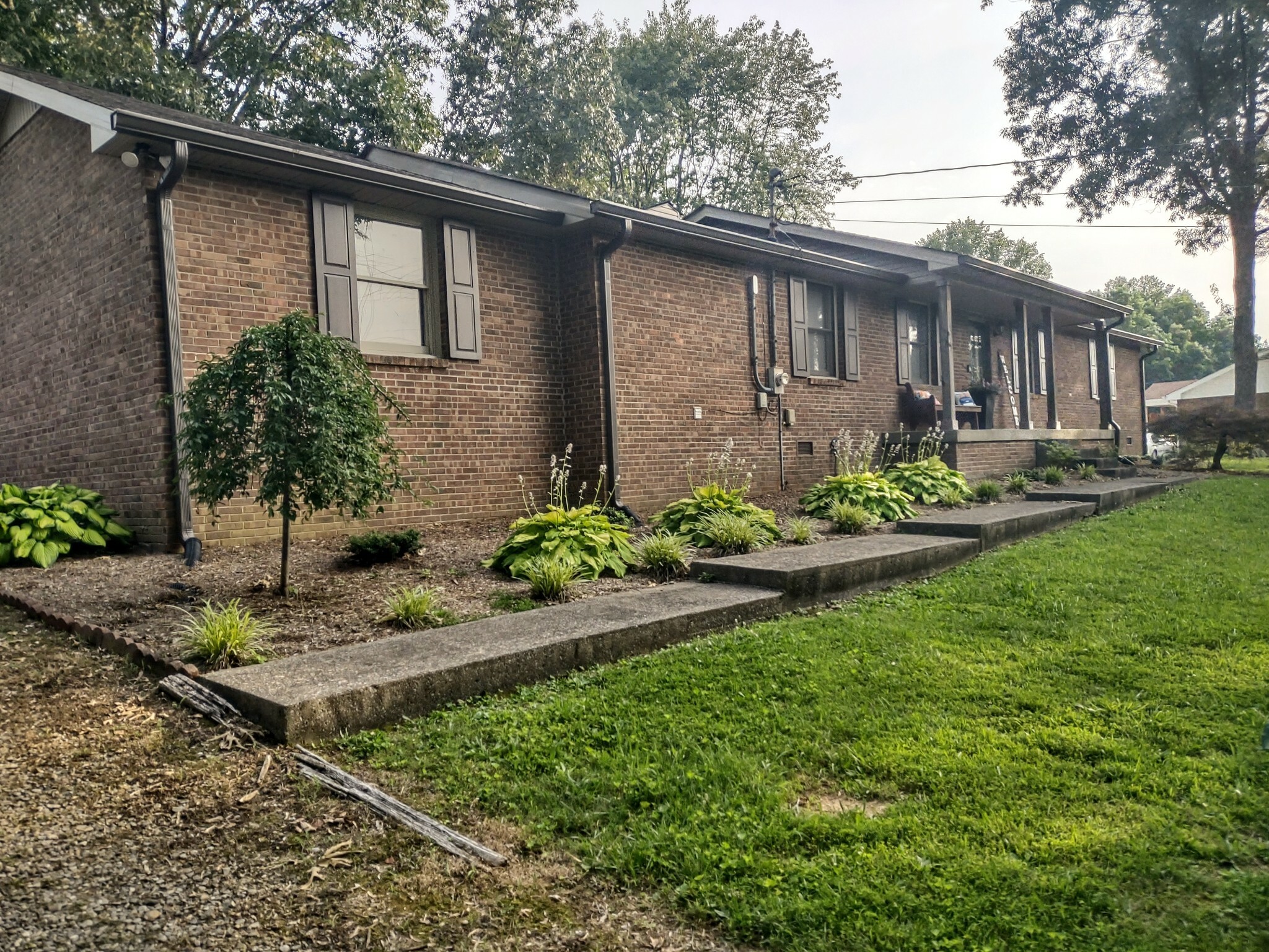 Property Photo: 6483 Dogwood Dr TN 37073