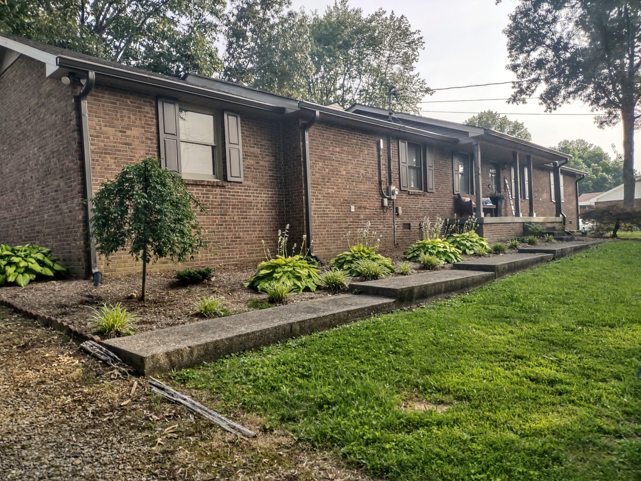 Property Photo: 6483 Dogwood Dr TN 37073