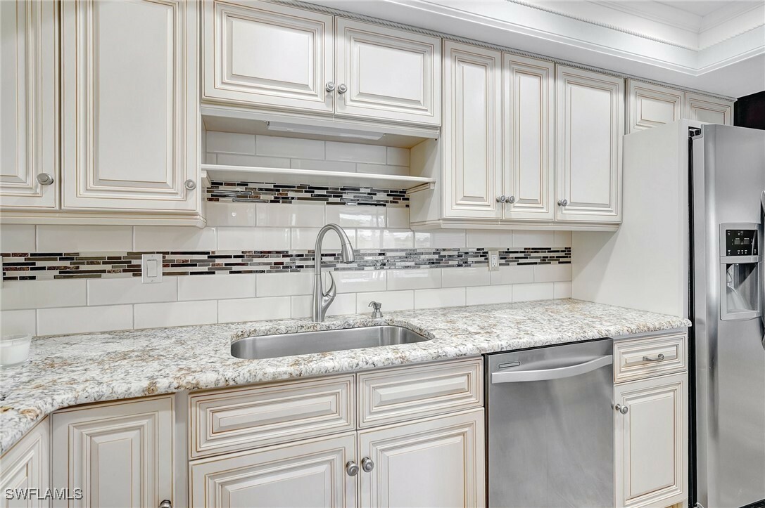 Property Photo: 4210 SE 20th Place C2 FL 33904