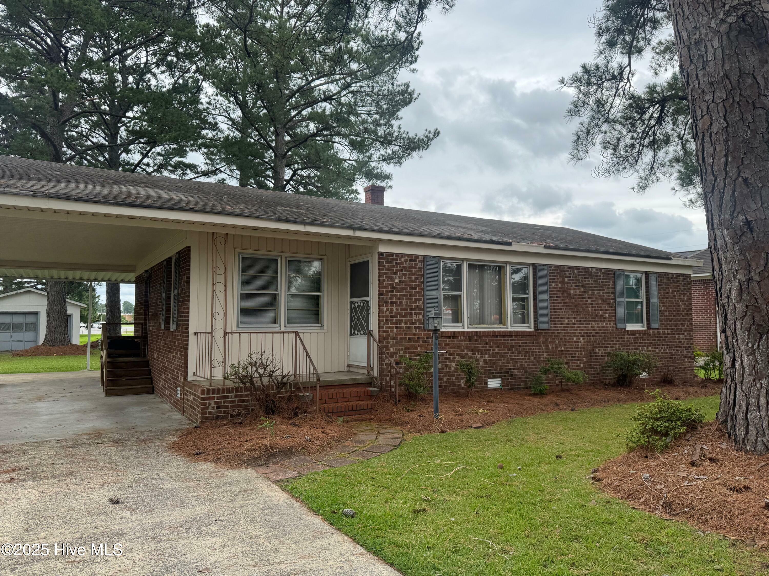 Property Photo: 107 Paul Street NC 27889