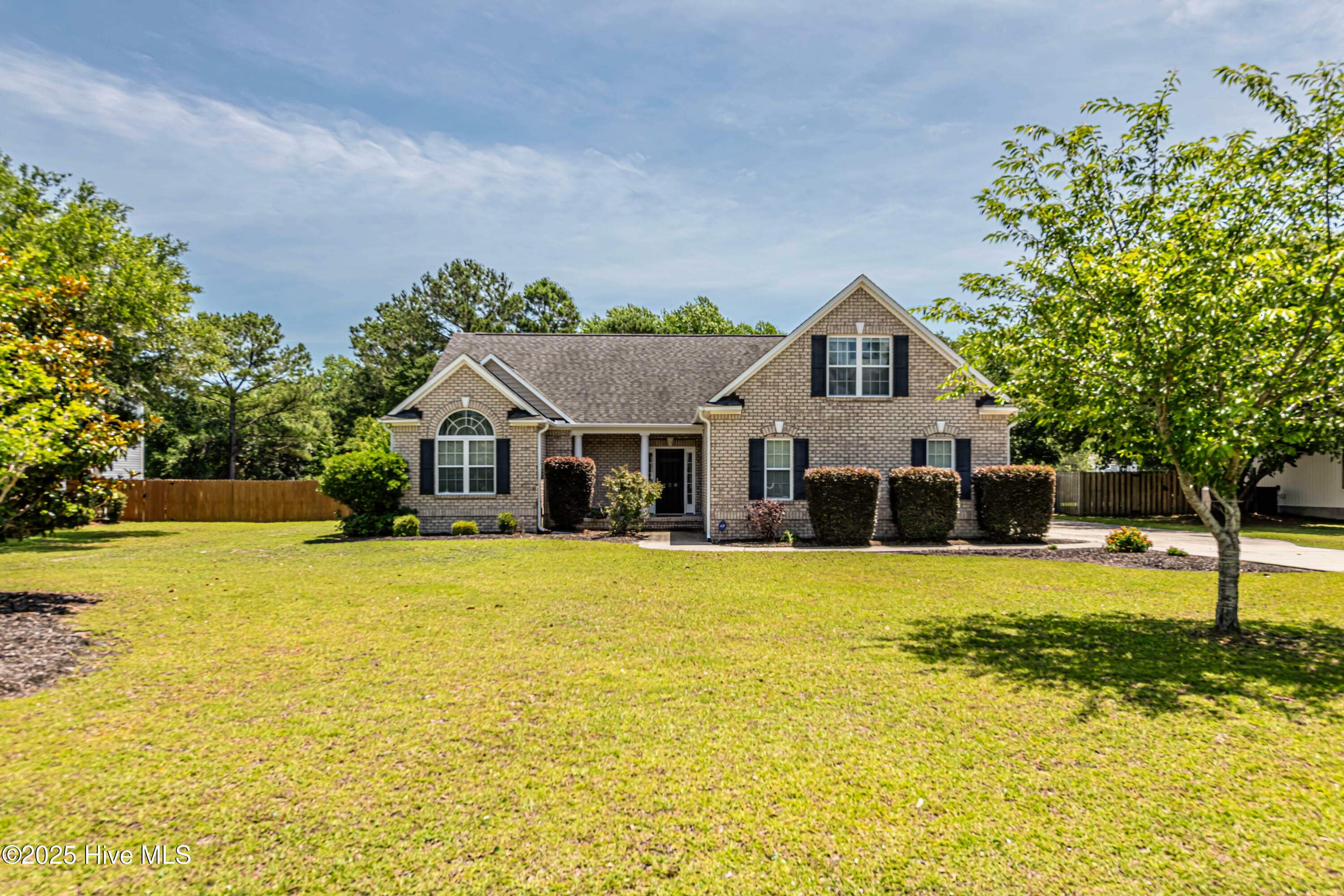 Property Photo: 220 Everett Yopp Drive NC 28460