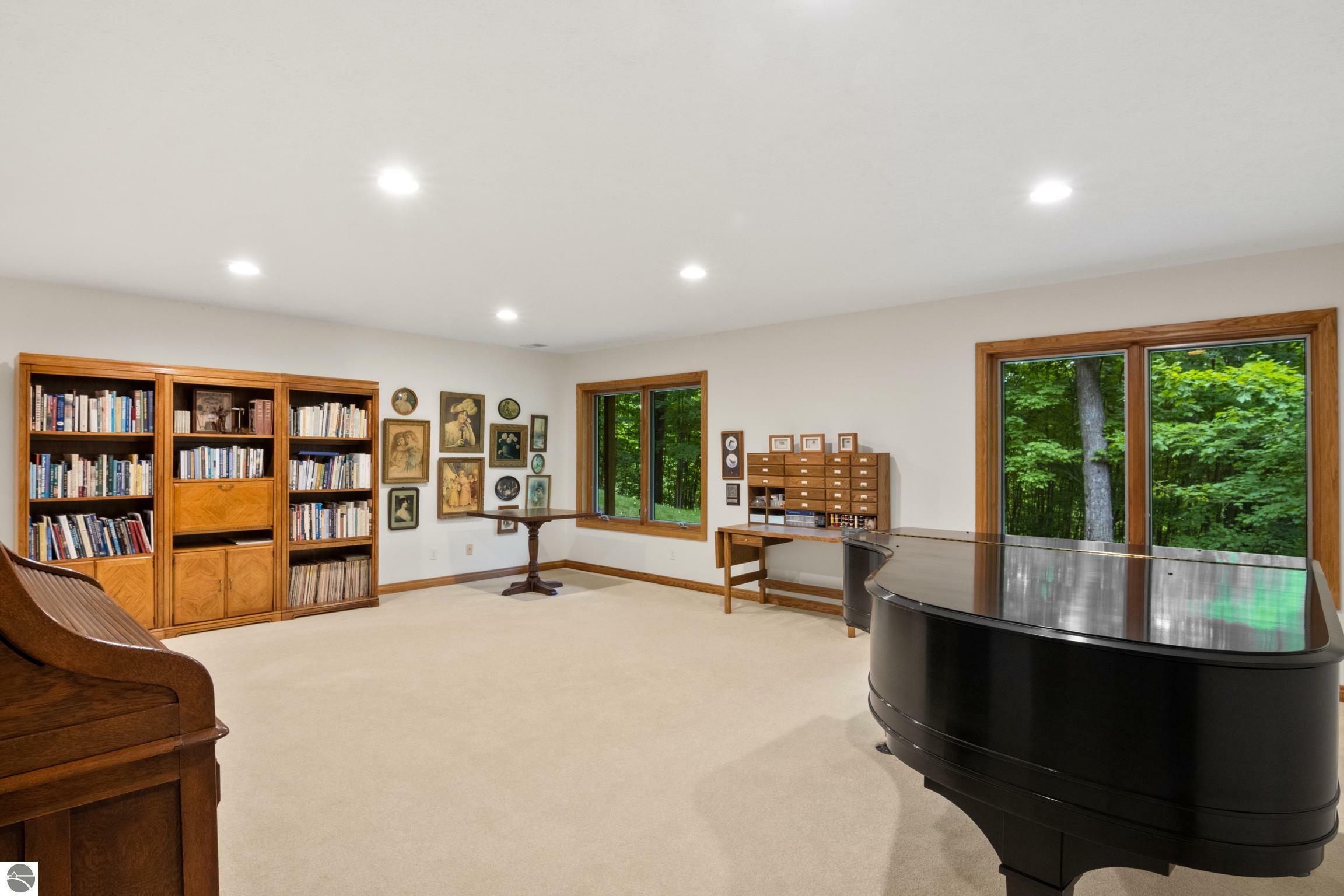 Property Photo: 6352 S Westwood Parkway MI 49682