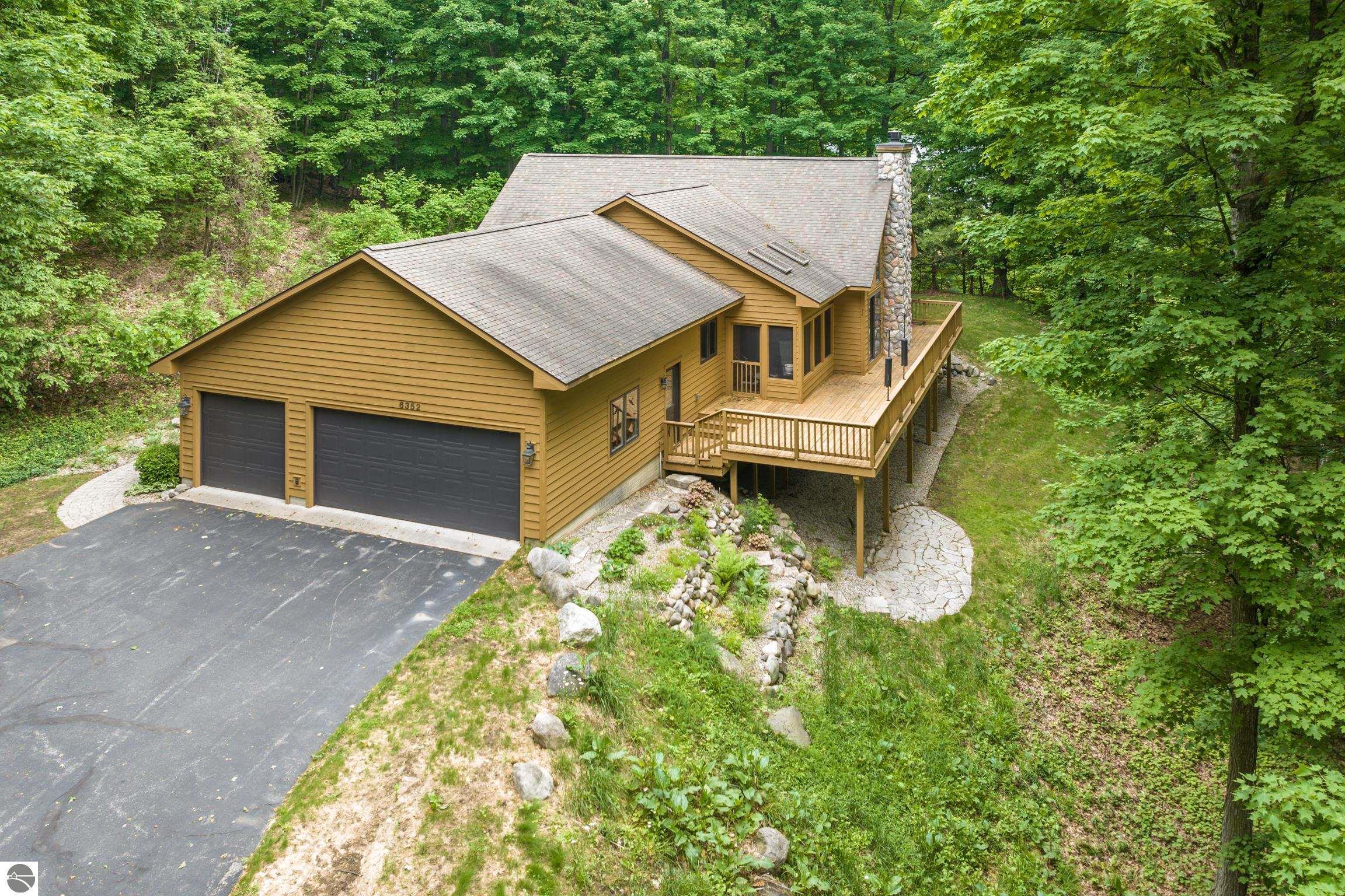 Property Photo: 6352 S Westwood Parkway MI 49682