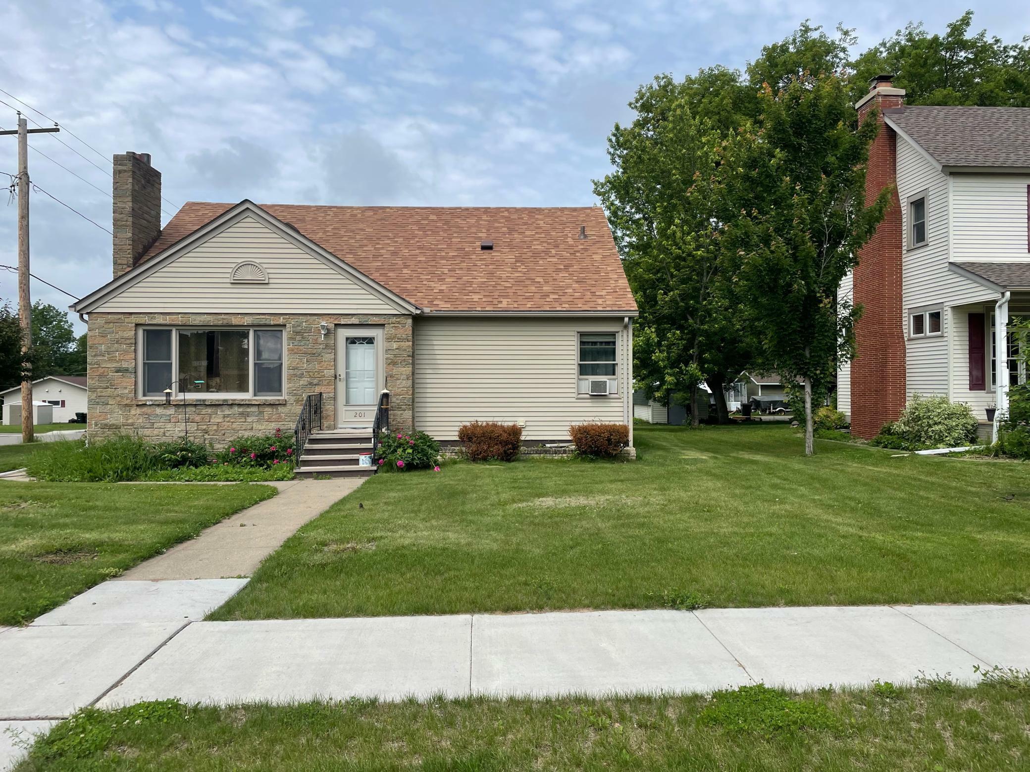 Property Photo:  201 5th Street  MN 56307 