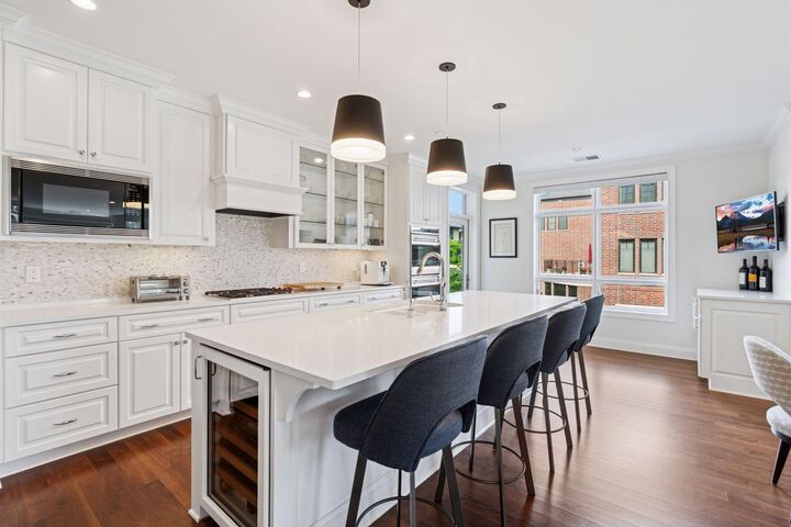 Property Photo: 875 Lake Street N 201 MN 55391