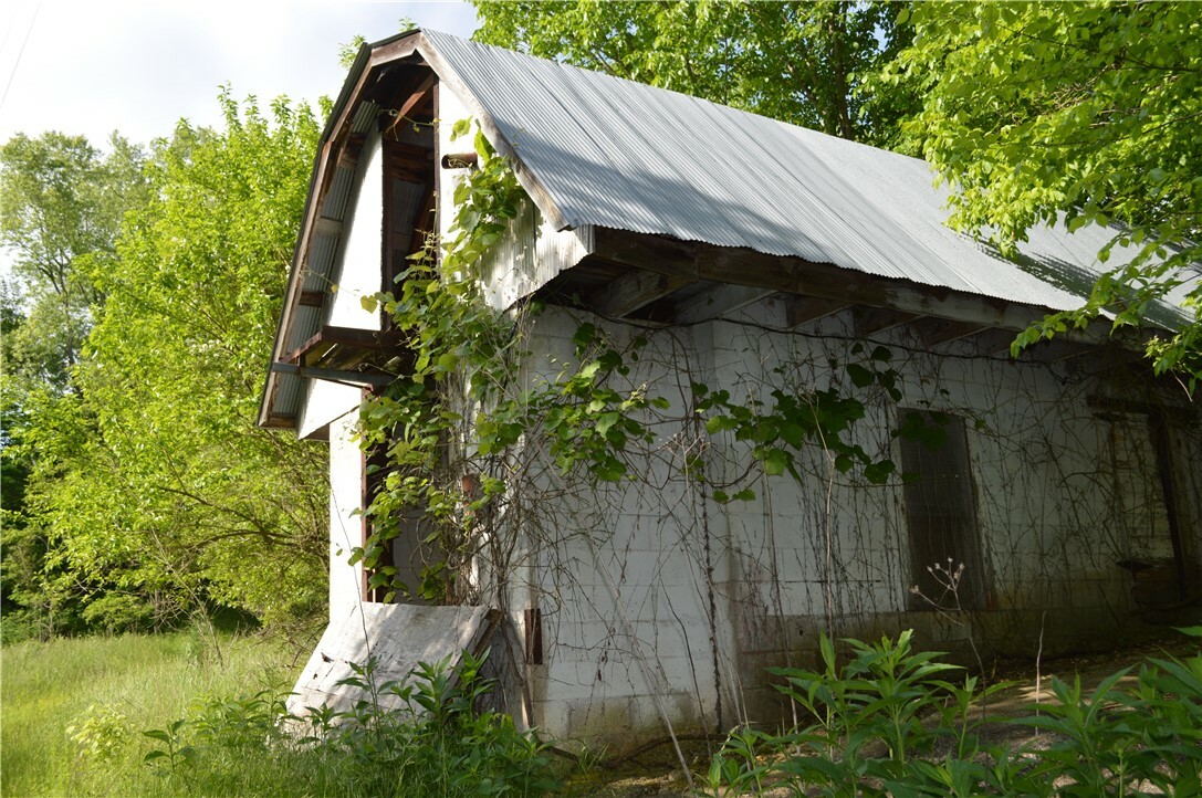 930 Madison 2147 Road  Huntsville AR 72740 photo