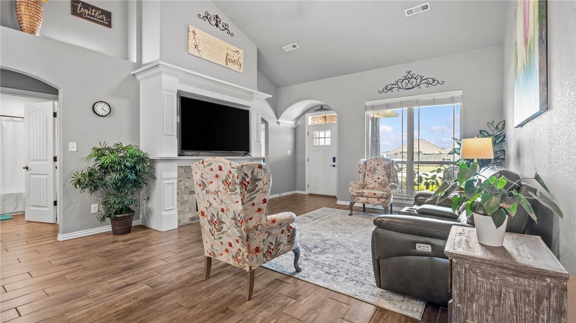 Property Photo: 1705 Tull Drive AR 72751
