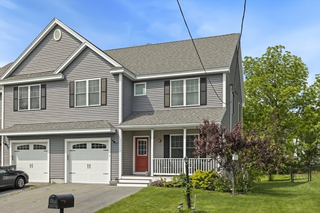 Property Photo:  5 Mackenzie Way 5  MA 01832 